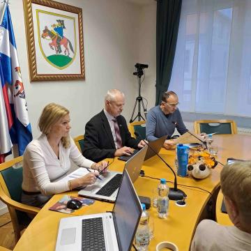 vodstvo Občine 7 seja splet